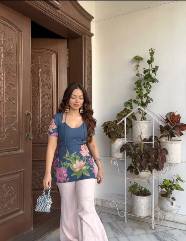 Laila Floral Print Short Kurti (Cotton Taj)